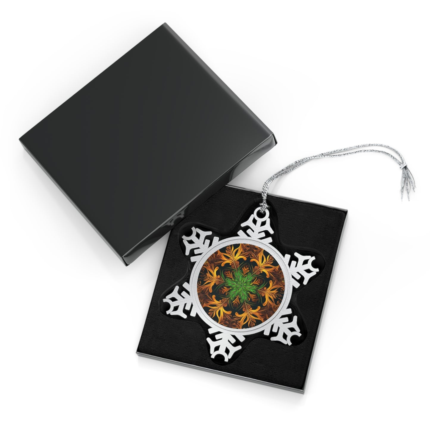 𝓣𝓻𝓮𝓮  𝓢𝓹𝓲𝓻𝓲𝓽  ~ 𝓢𝓷𝓸𝔀𝓯𝓵𝓪𝓴𝓮  Pewter Ornament